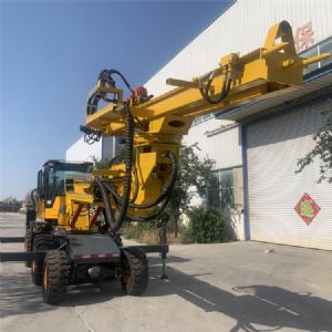 750輪式隧道鉆機(jī)，專(zhuān)業(yè)隧道鉆機(jī)廠家