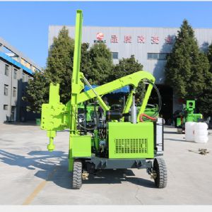輪式護(hù)欄打樁機（小四輪打樁機）
